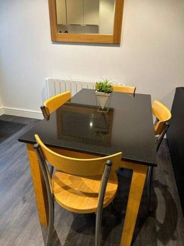 Апартаменты Stunning Flat With Parking Free Near Sutton Station Cheam Экстерьер фото